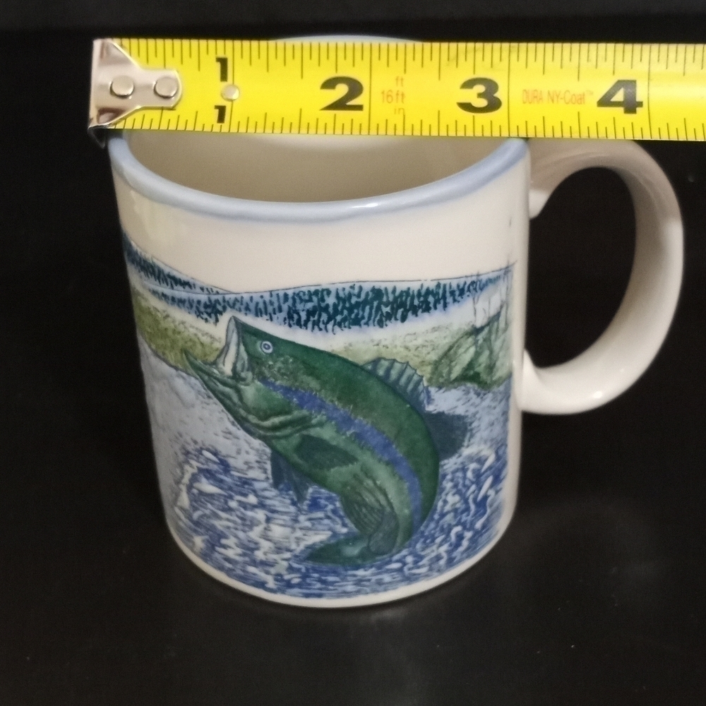 OTAGIRL Coffee Mug with rainbow fish trout design Made in Japan - Picture 7 of 9
